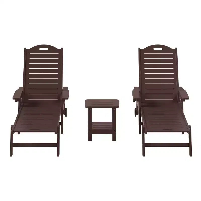 Chaise longue d'extérieur 3 pièces WestinTrends Aruba avec roues et porte-gobelet, accompagnée d'une table d'appoint de patio