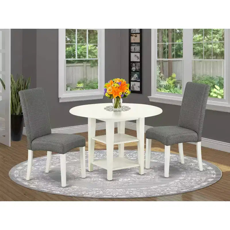 Ensemble de salle à manger Urban Oasis 3 pièces – Table 20x42 et 2 chaises Parsons – Pieds blanc lin – Tissu gris