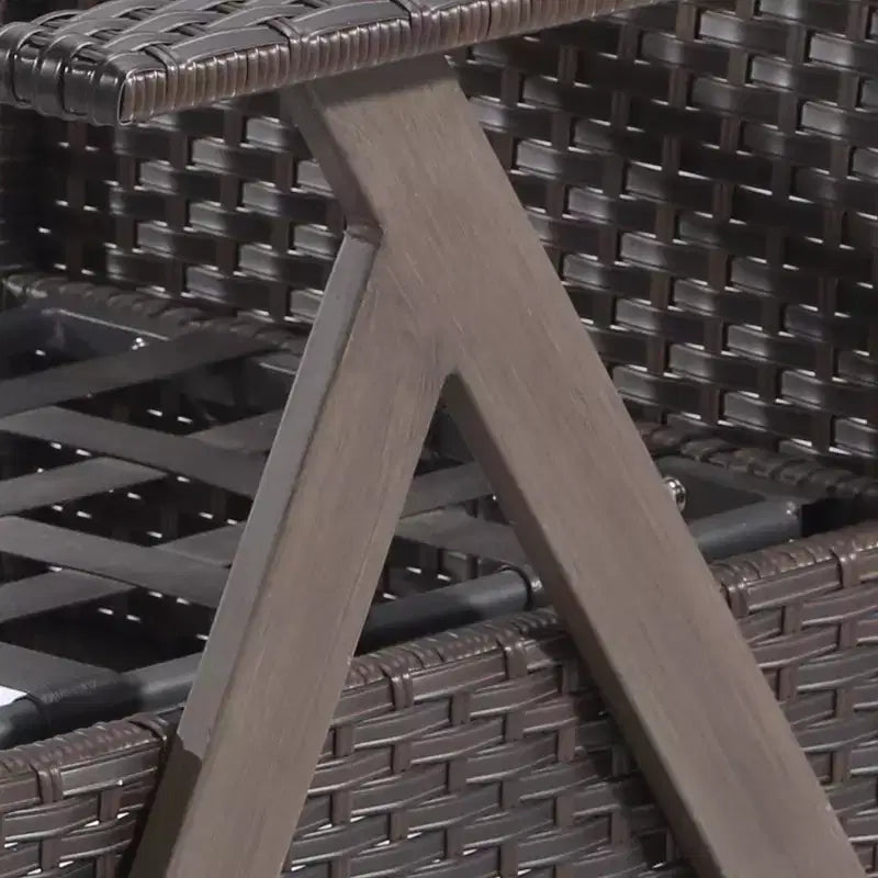Ensemble de sièges d'extérieur UPTIOT Premium : canapé 3 places, double méridienne, 2 poufs et 2 fauteuils pivotants pour un confort optimal sur votre terrasse.