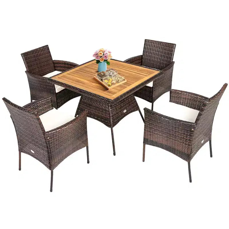 Ensemble de salle à manger Costway 5 pièces en rotin pour patio, chaises avec accoudoirs, plateau de table en bois
