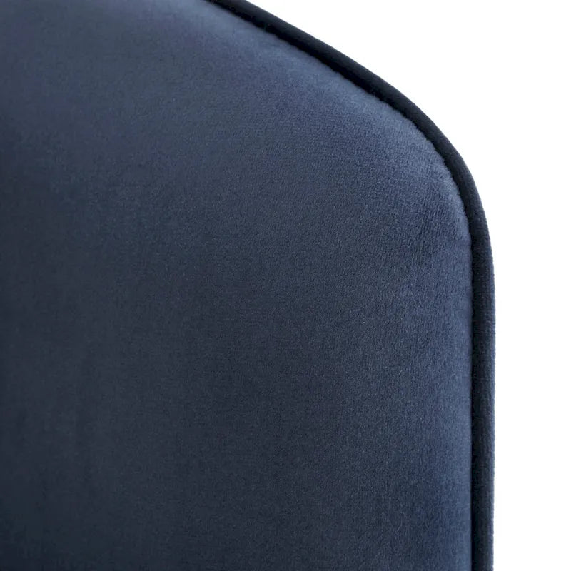 Fauteuil d'appoint Bette en velours finition dorée par iNSPIRE Q Bold